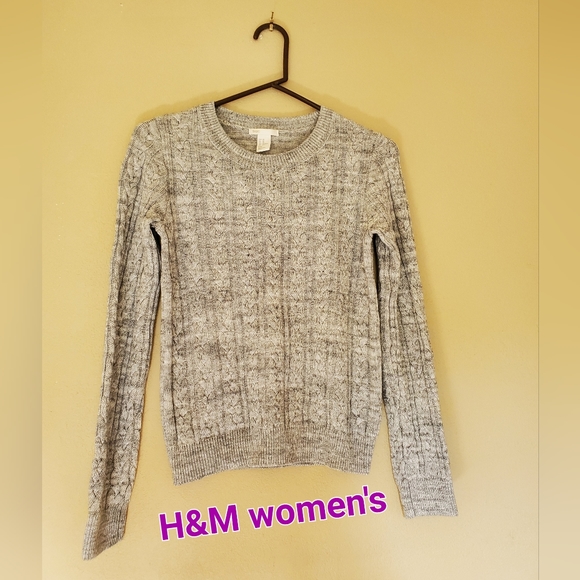 H&M women's acrylic-cotton blend gray twisted knit ribbed pull-over sweater - Picture 2 of 8